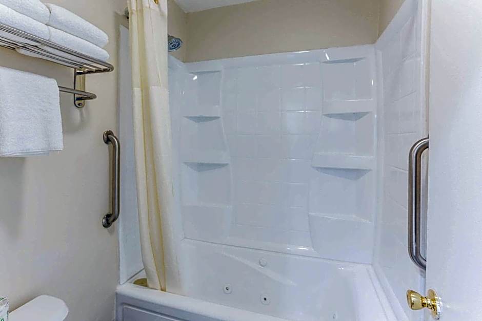 Quality Inn Escondido San Diego North County