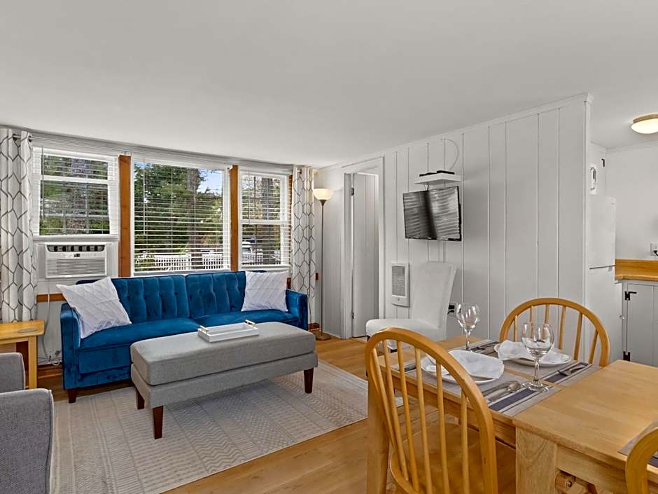 The Seagrove Suites & Guest Rooms