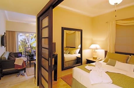Premium One-Bedroom Suite