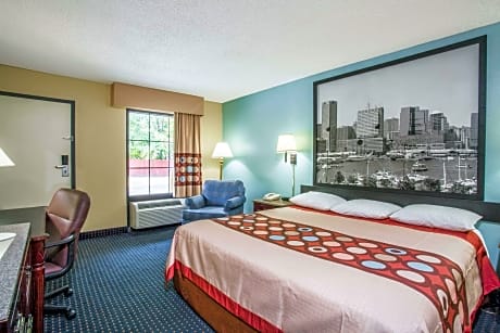 1 King Bed Accessible Room Non-Smoking