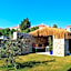 Karyada Hotel