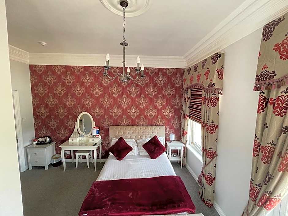 The Whittington & Cat