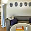The Valorian Los Angeles, Curio Collection by Hilton