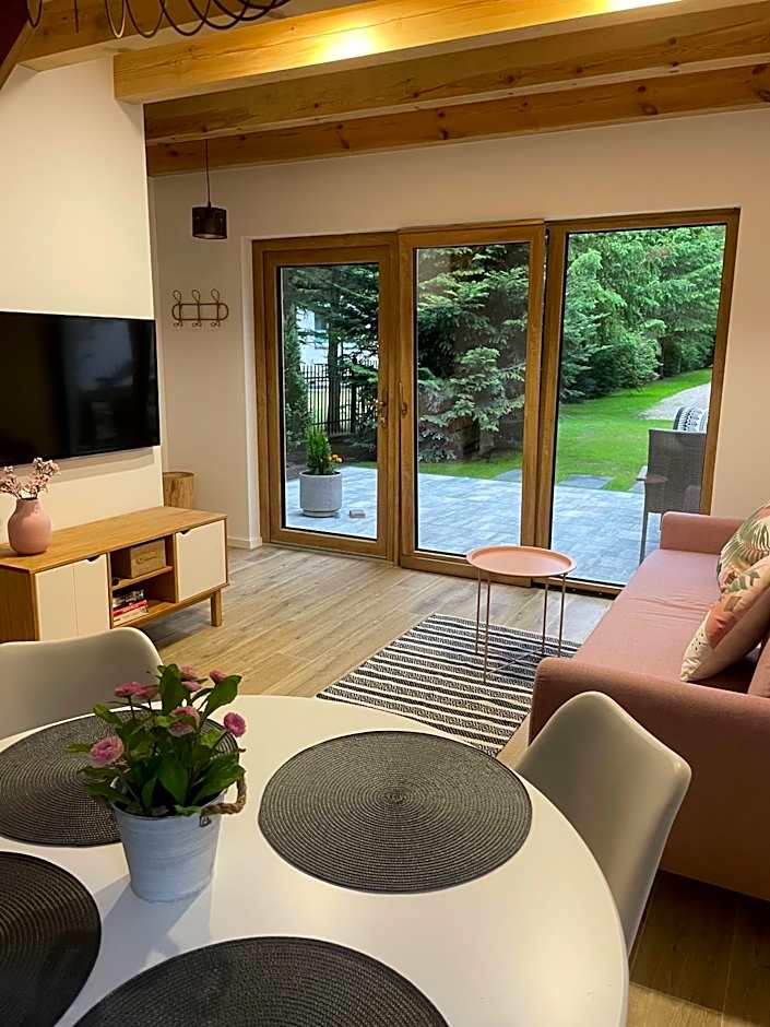 DOMKI Sosnowy Holiday Park