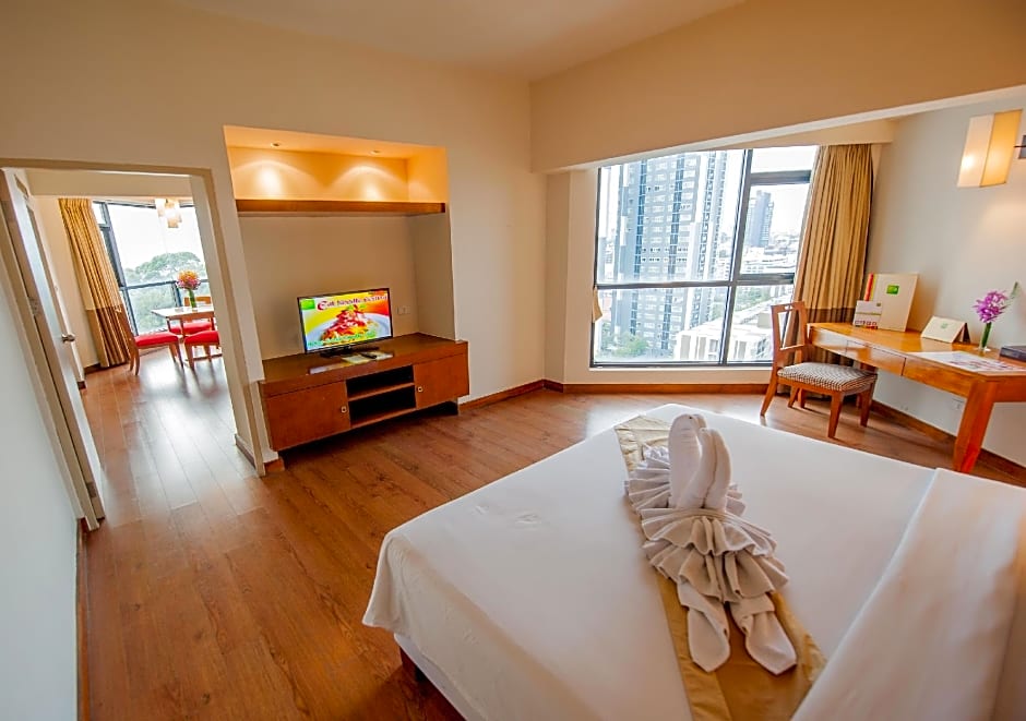 The Seasons Pattaya Hotel