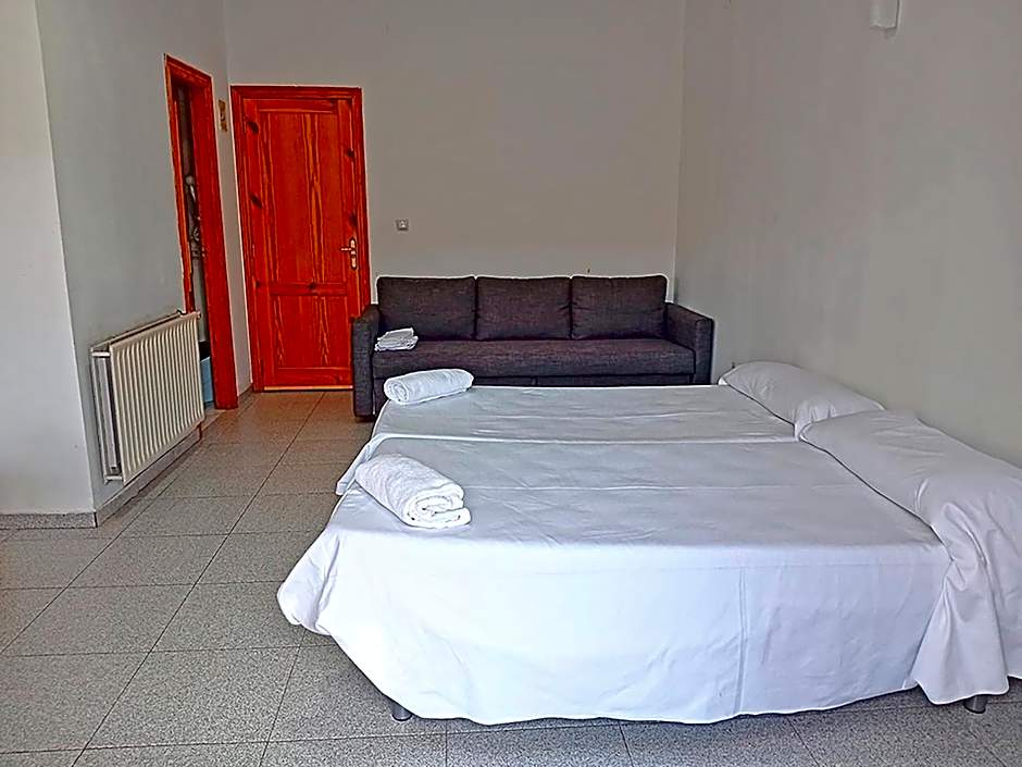 Hotel La Rueda 3000