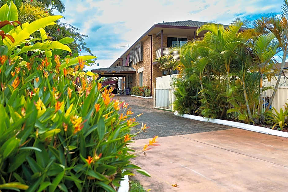 Kennedy Drive Boutique Motel & Nursery- Close To City Centre & Airport