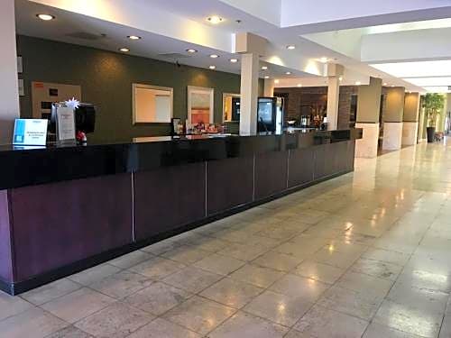 Windemere Hotel & Conference Center