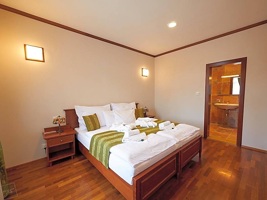 Hradná stráž Hotel&Apartments s privátnym wellness