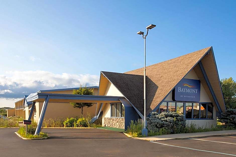 Baymont by Wyndham Bay City