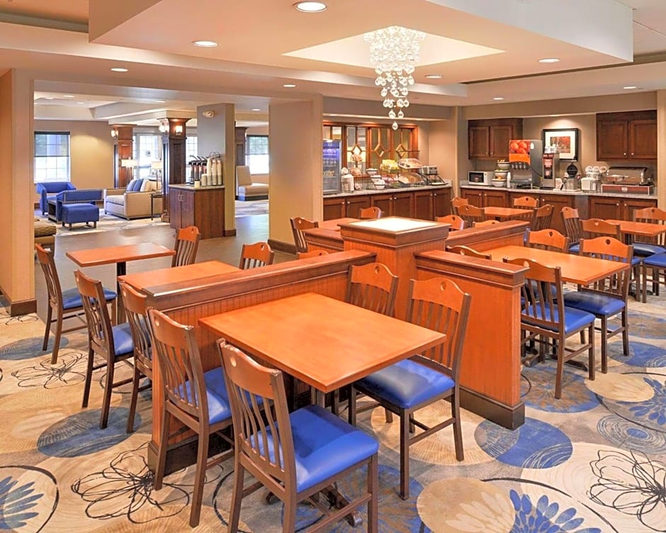Comfort Inn & Suites Dover-Portsmouth