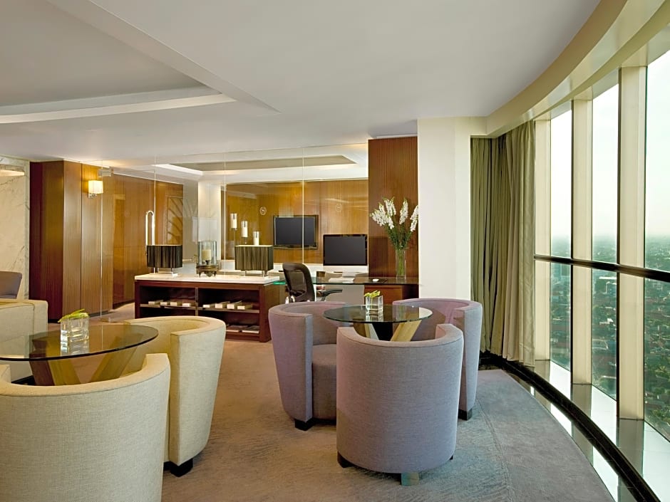 Sheraton Surabaya Hotel & Towers