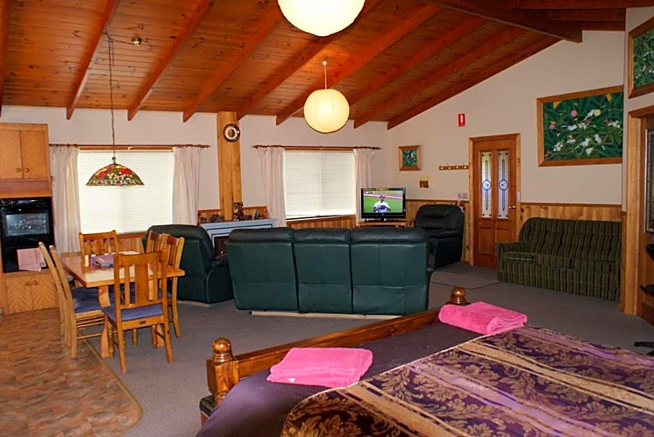 AAA Granary Accommodation