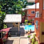 Reef Holiday Apartments