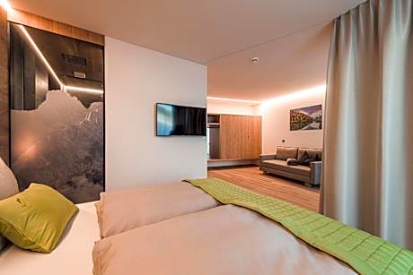Superior Double Room with Mountain View