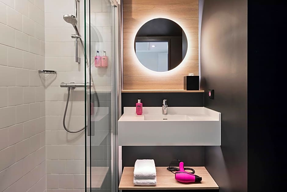 Moxy Hamburg Altona