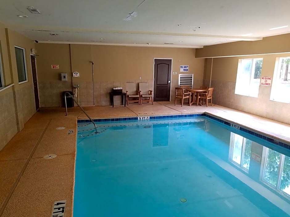 La Quinta Inn & Suites by Wyndham Union City