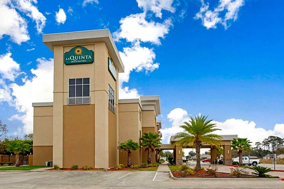 La Quinta Inn & Suites by Wyndham Lake Charles-Westlake