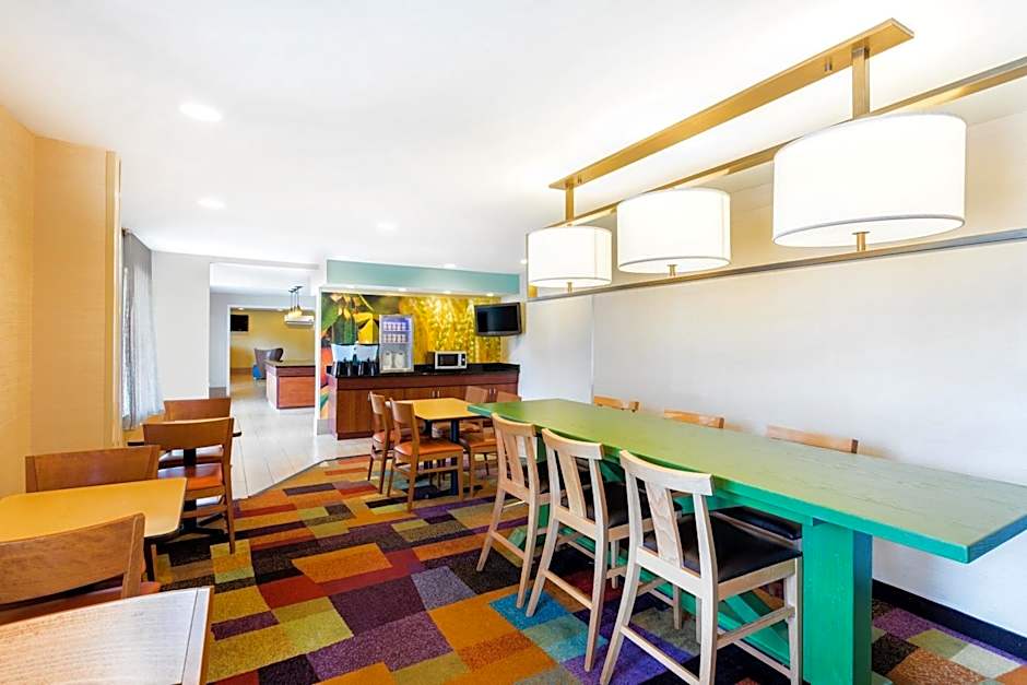 Baymont by Wyndham Savannah Midtown