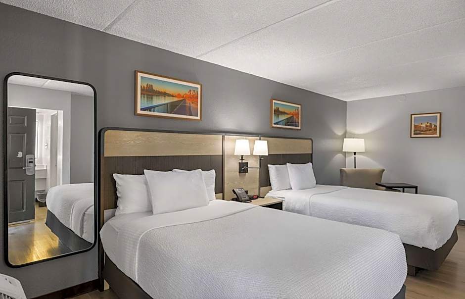 La Quinta Inn & Suites by Wyndham Stockton