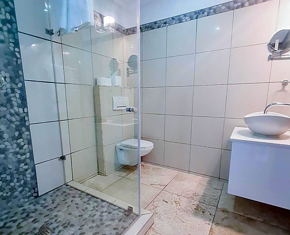 Diaz Ocean View Hotel