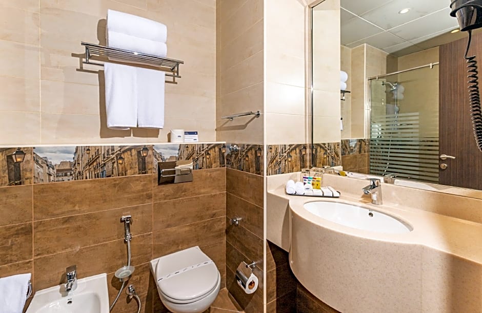 Gravity Hotel Abu Dhabi