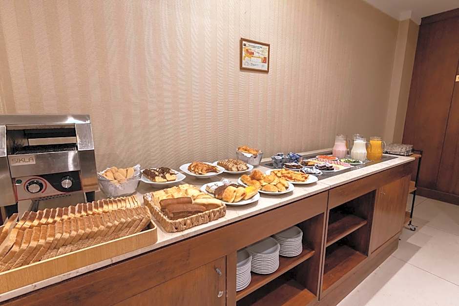 Stay Hotel Plaza San Martin