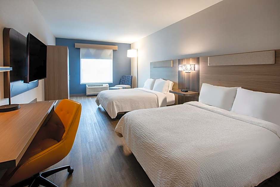 Holiday Inn Express Lathrop - South Stockton By IHG