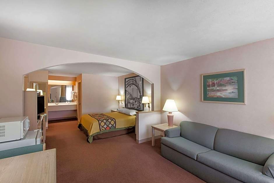 Super 8 by Wyndham Jasper TX