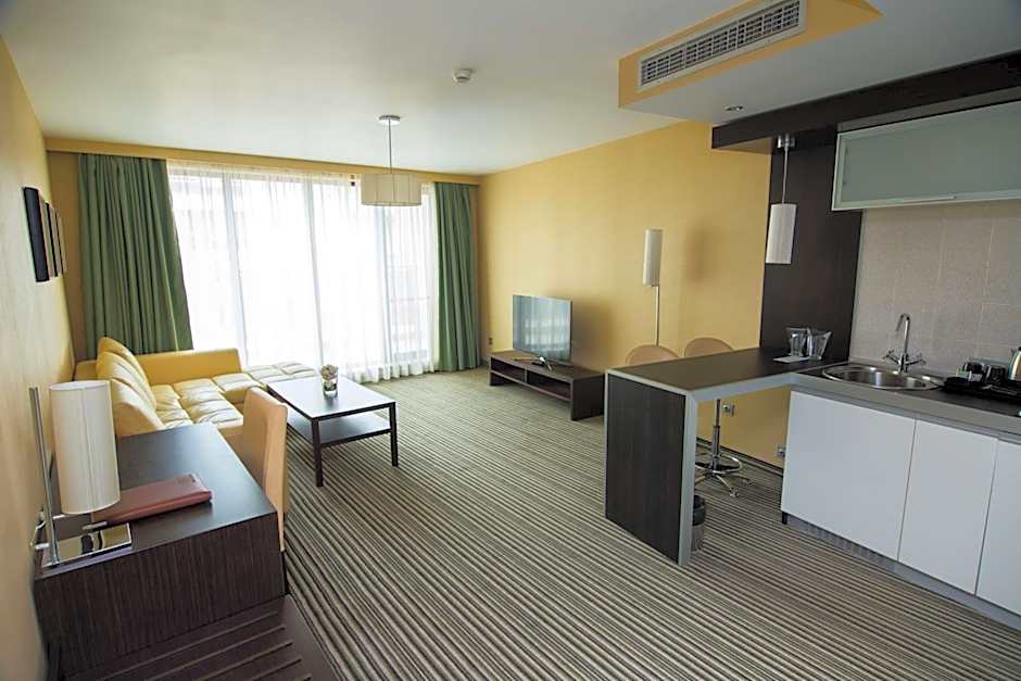 Best Western Plus Olives City Hotel