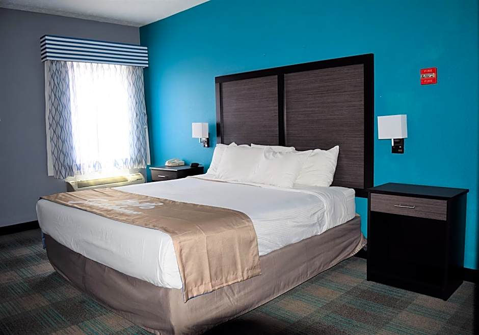 Days Inn by Wyndham Montgomery
