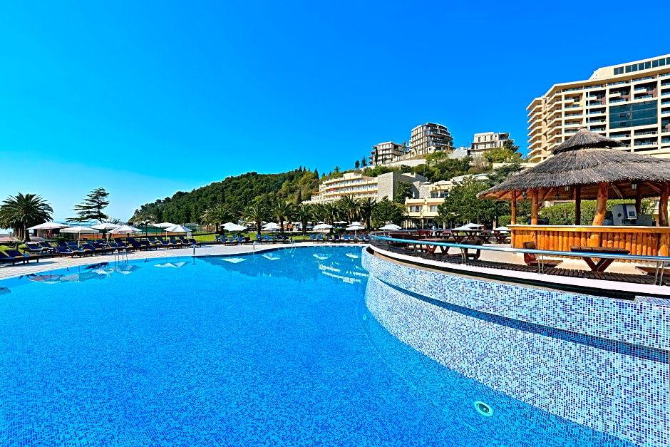 Iberostar Waves Bellevue