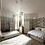The Raincliffe Hotel
