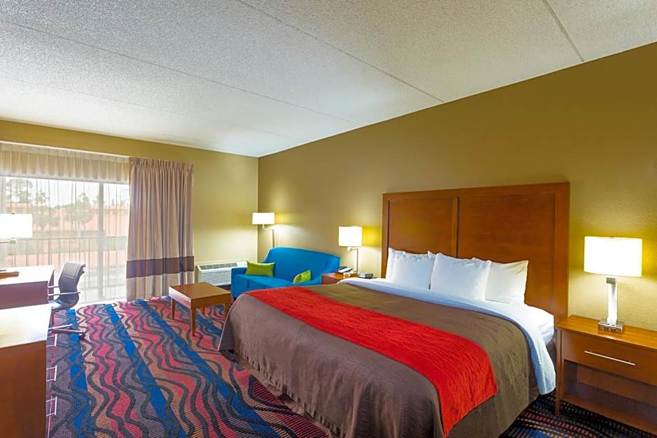Baymont by Wyndham Bonita Springs Naples North