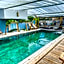 Banana Alaçatı Food & Stay - Adults Only