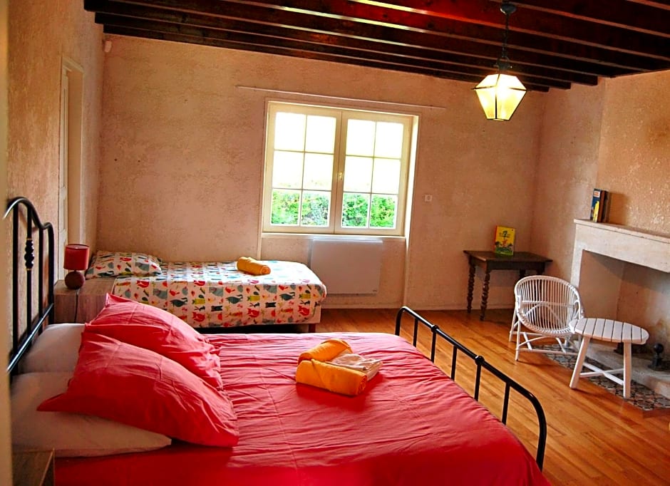 Logis de Chenac - Chambres et table d'hôtes