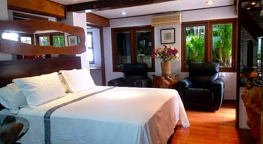 The Dream Home Wooden Classic Villa