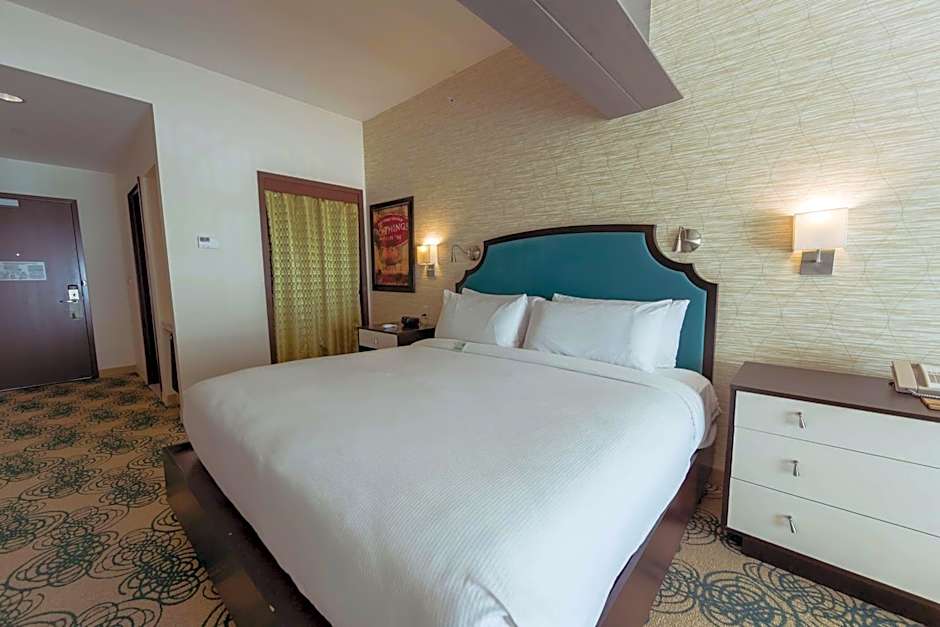 Hotel Skyler Syracuse Tapestry Collection by Hilton