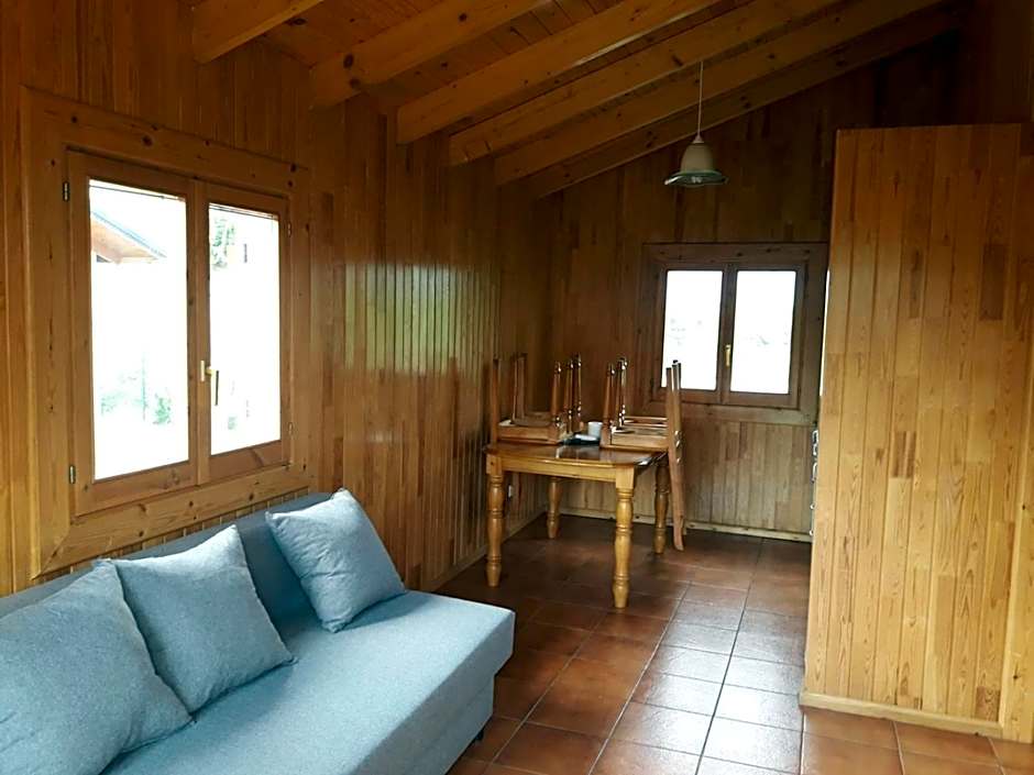 Sabiñanigo Camp & Hotel