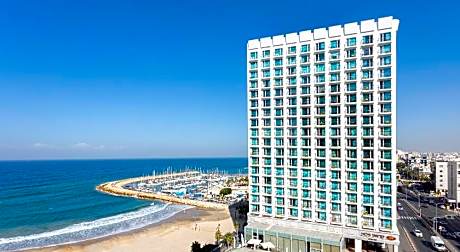 Crowne Plaza Tel Aviv Beach By IHG