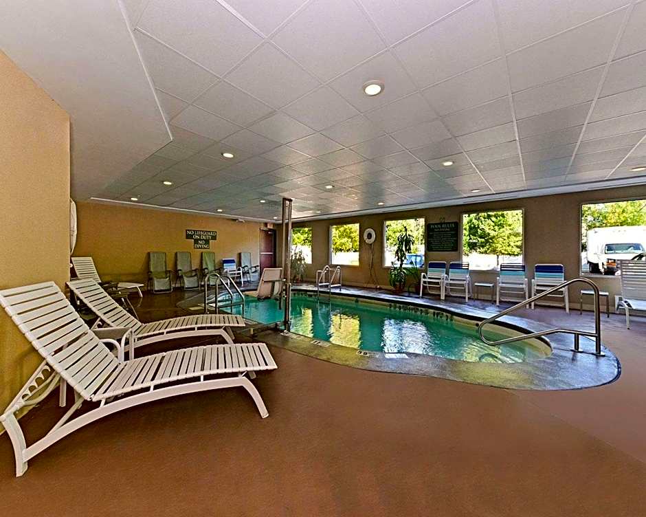 Quality Suites Stratford