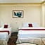 RedDoorz @ Tondaligan Beach Hotel