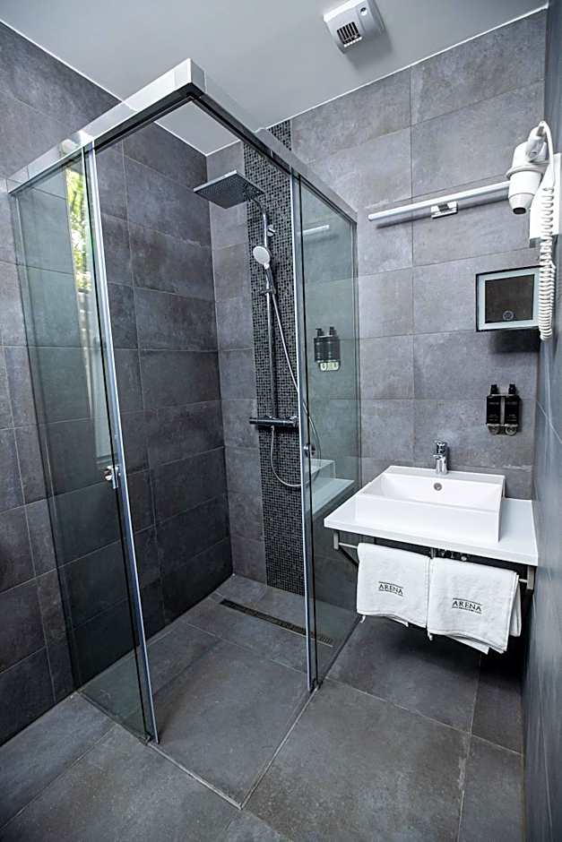 Arena Deluxe & Spa