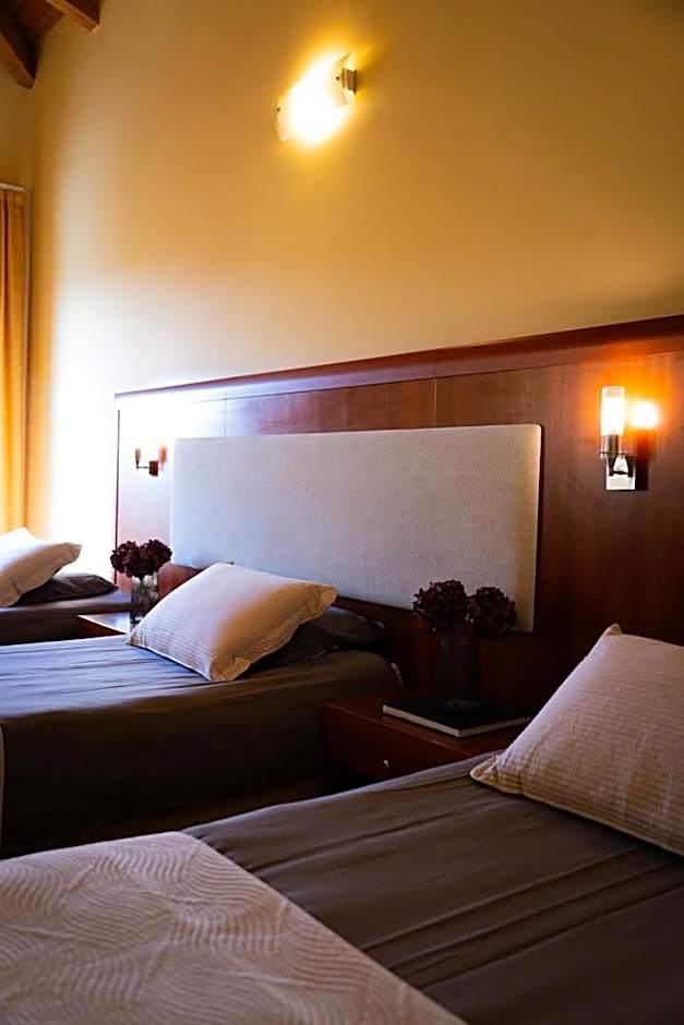 PARNIS PALACE Hotel Suites