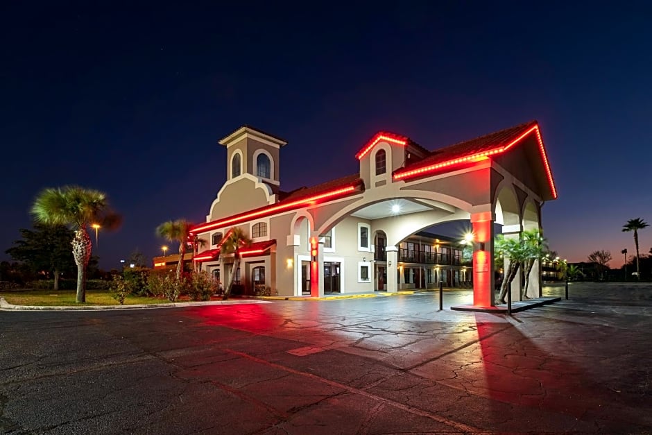 Red Roof PLUS+ St. Augustine