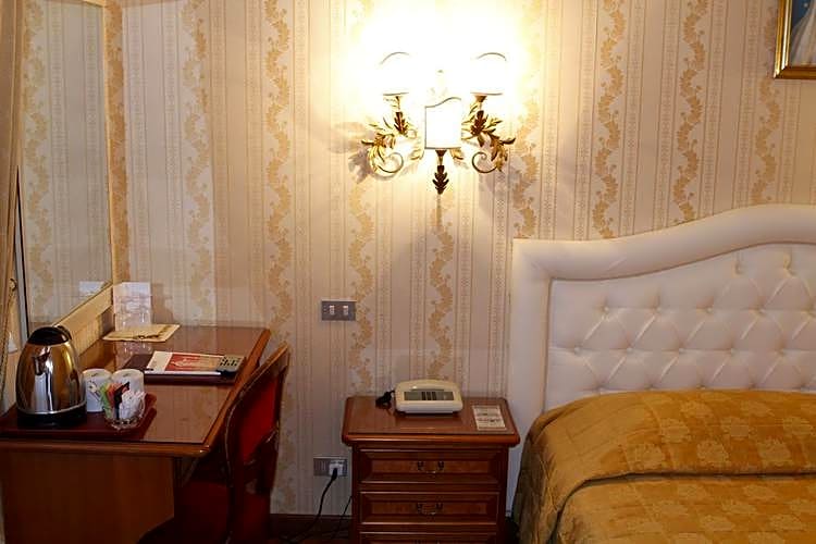 Hotel Eliseo