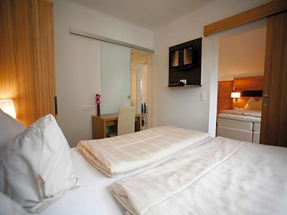 Hotel Diana