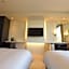 Geoje Artnouveau Suite Hotel