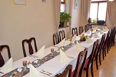 Hotel Zur Hallenburg