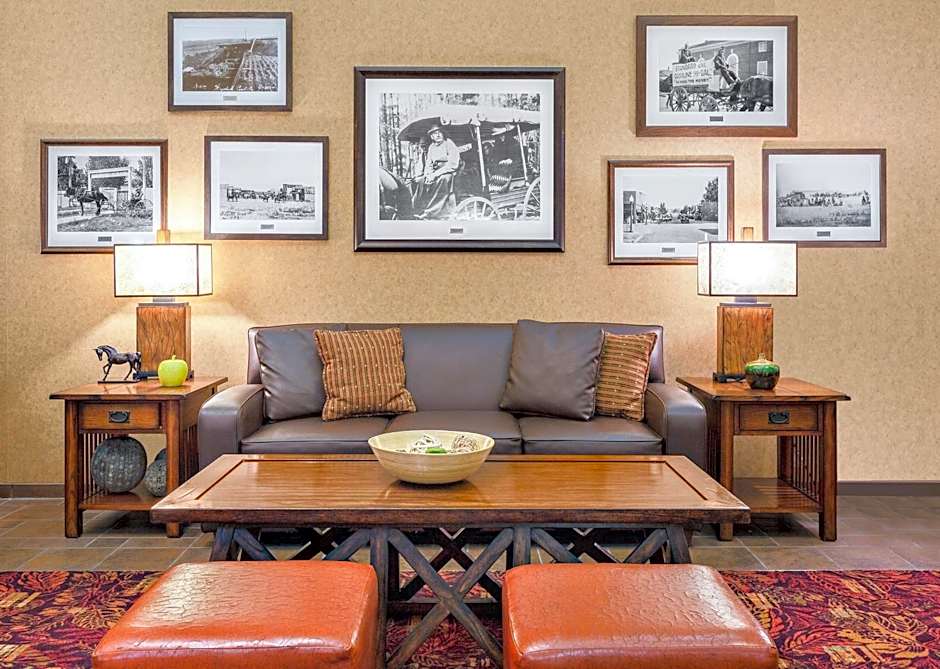 Holiday Inn Express Hotel & Suites Gillette By IHG